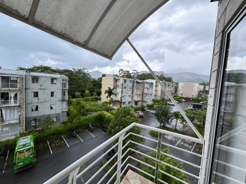 Apartamento Arriendo SB009
