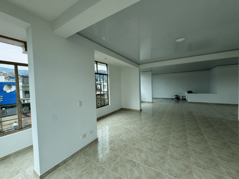 Local comercial SB012