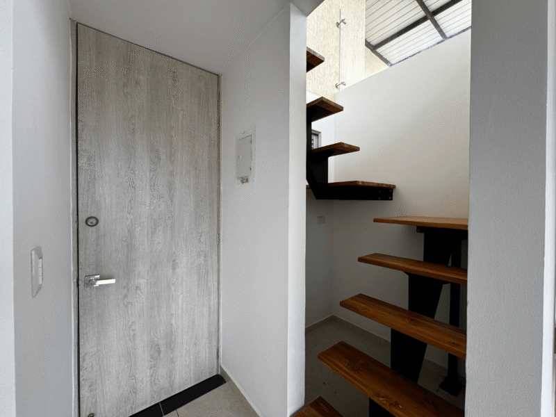Penthouse Arriendo SB010
