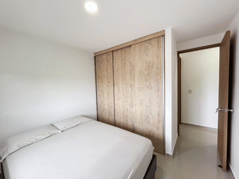 Apartamento Arriendo SB009